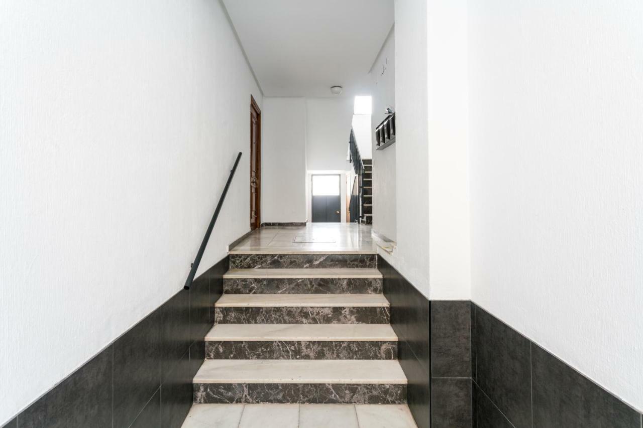 Triana 3 Bedrooms & 2 Bath Parking Included Севилья Экстерьер фото
