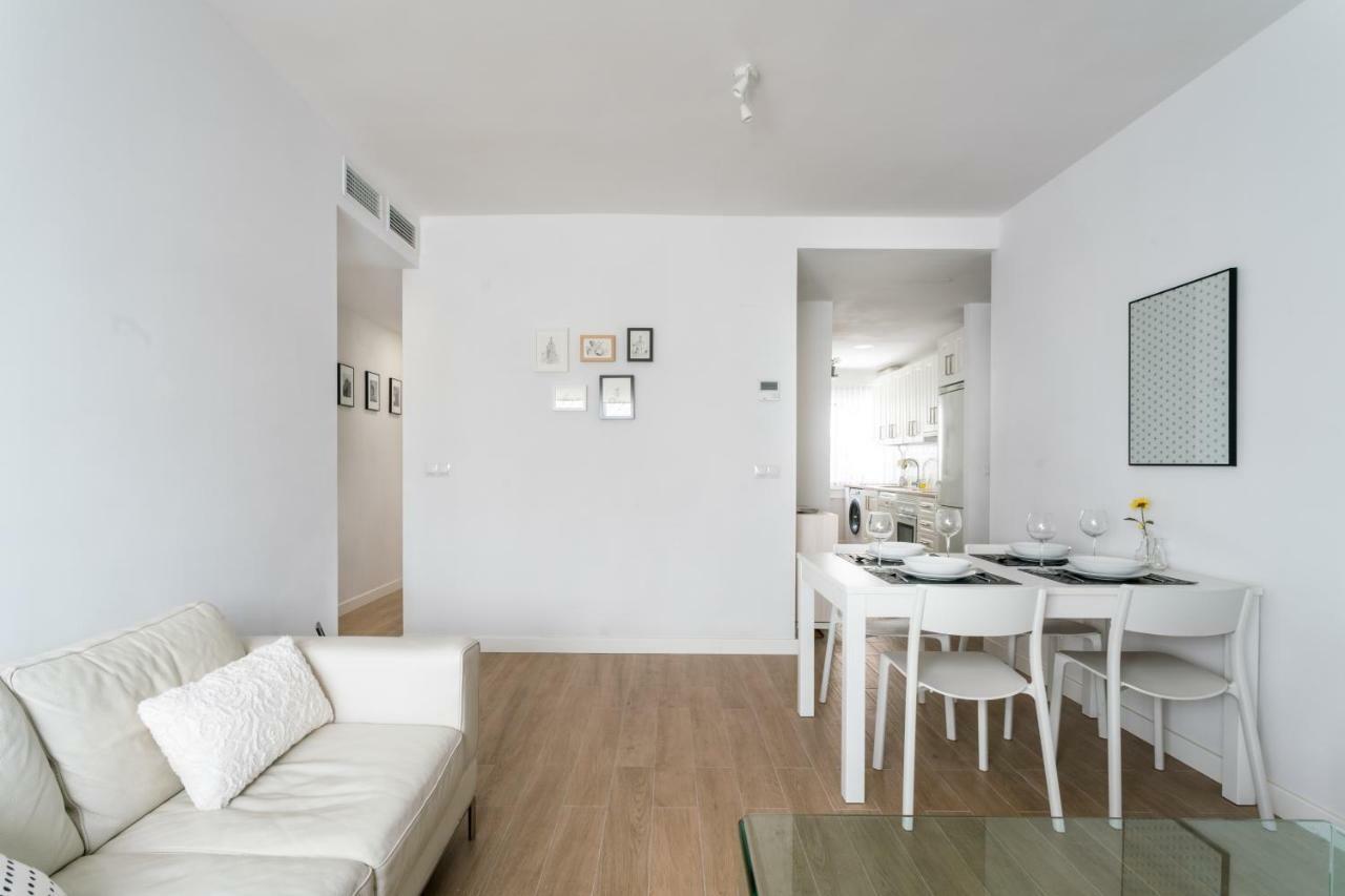 Triana 3 Bedrooms & 2 Bath Parking Included Севилья Экстерьер фото